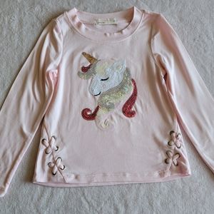 🎀 YOUNG HEARTS💕Pink T-shirt Size 3T Sequins Embroidered Unicorn